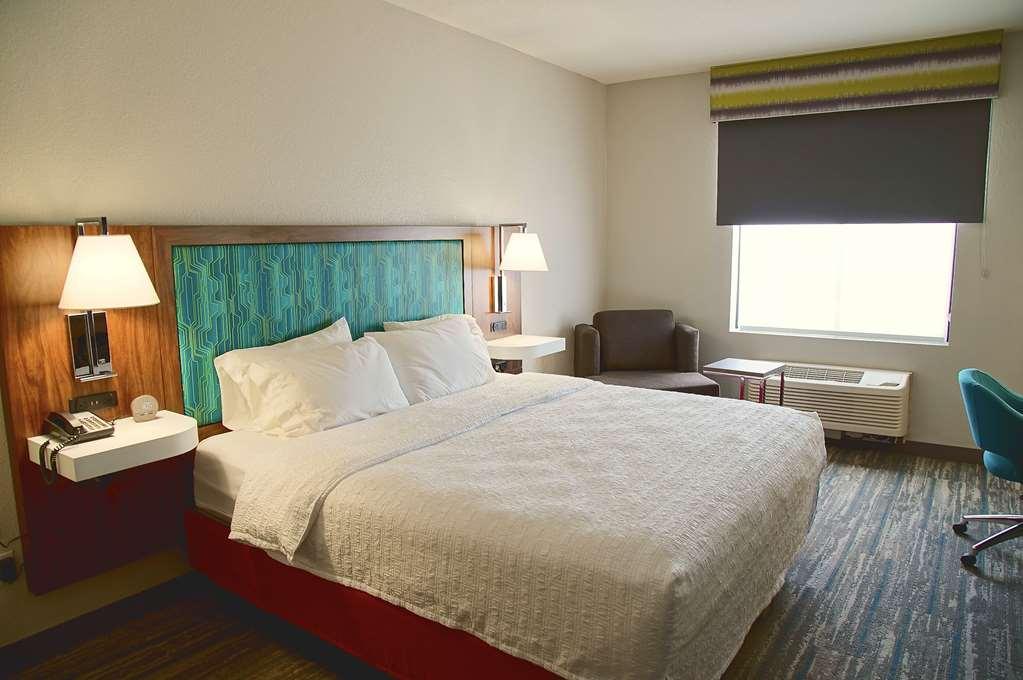Hampton Inn & Suites Cathedral City Δωμάτιο φωτογραφία